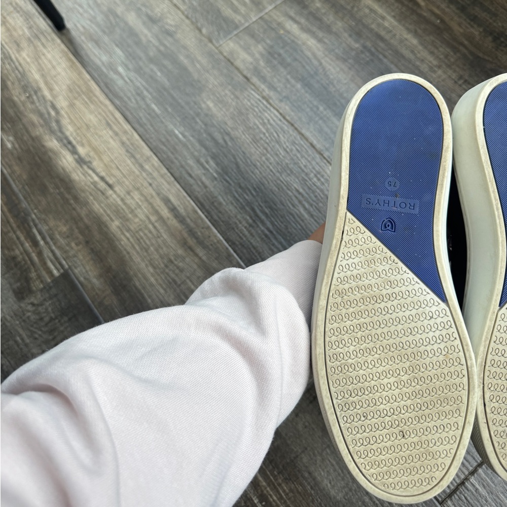 Rothy's black Women's The Original Slip-On Sneaker 7.5 - Picture 5 of 5